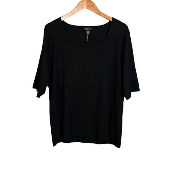 NWT! Evie silk blend black knitted top. - Picture 1 of 11